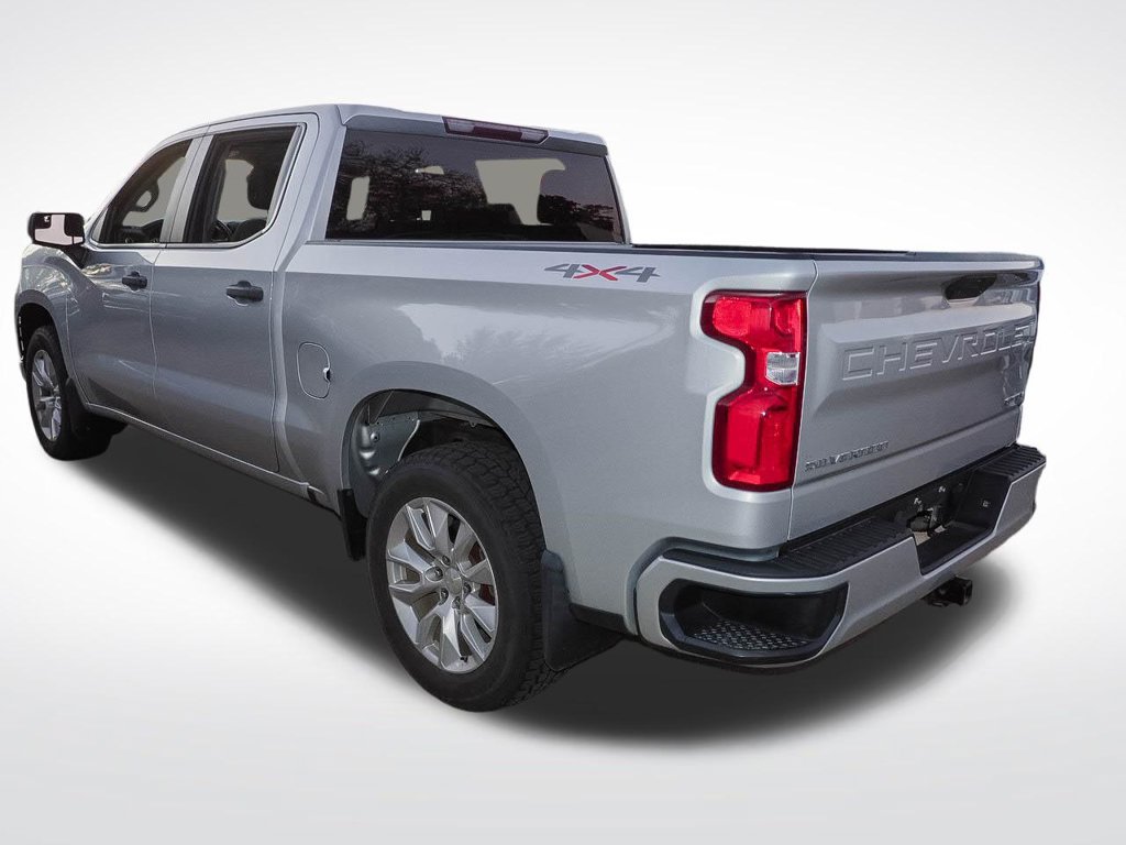 Used 2020 Chevrolet Silverado 1500 Custom w/ Custom Value Package AWD/4WD image 5