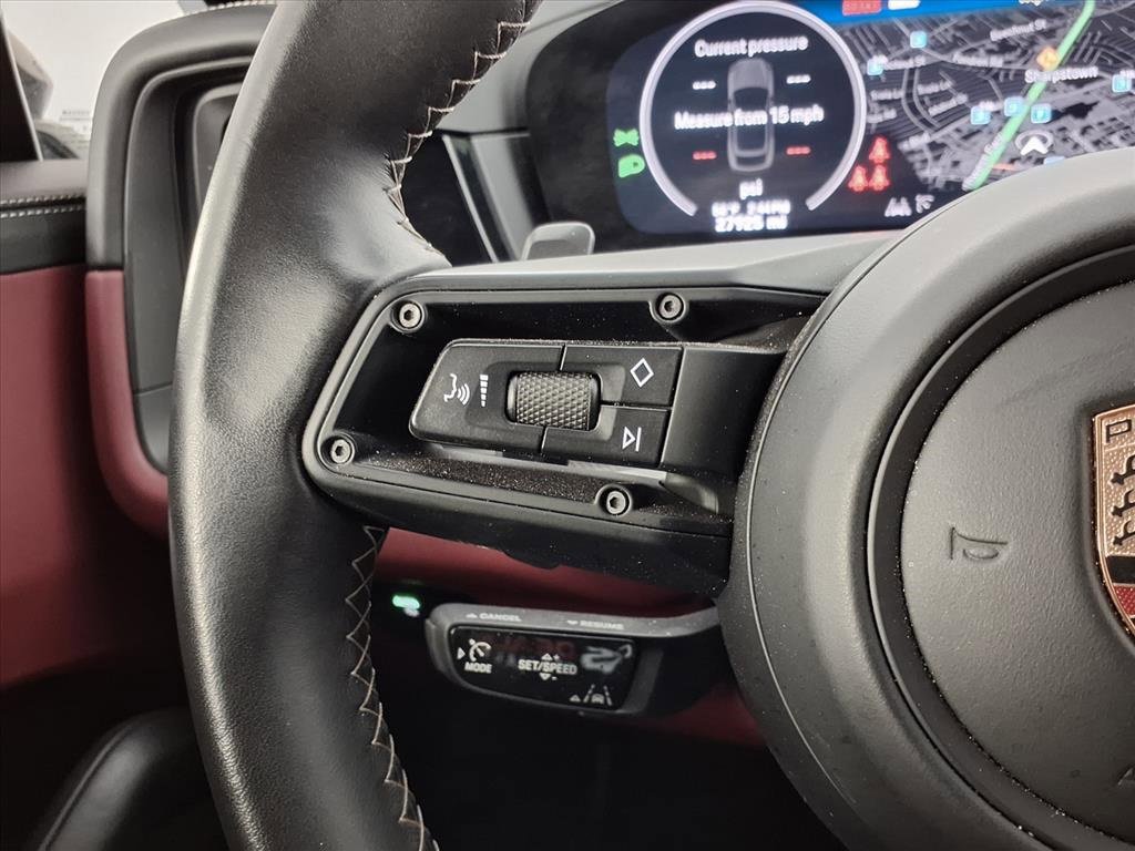 Used 2024 Porsche Cayenne Turbo GT image 17