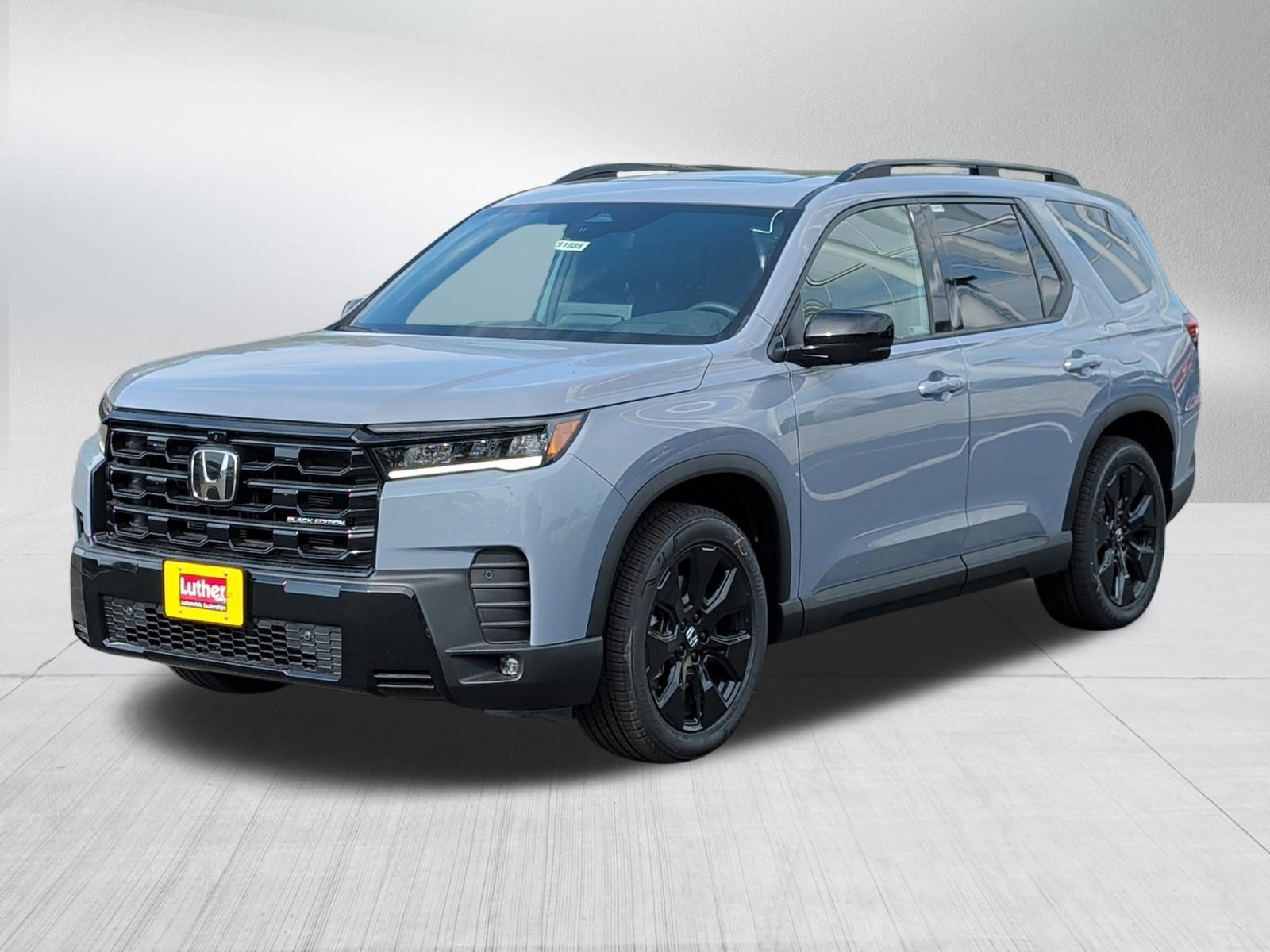 New 2026 Honda Pilot Black Edition image 3