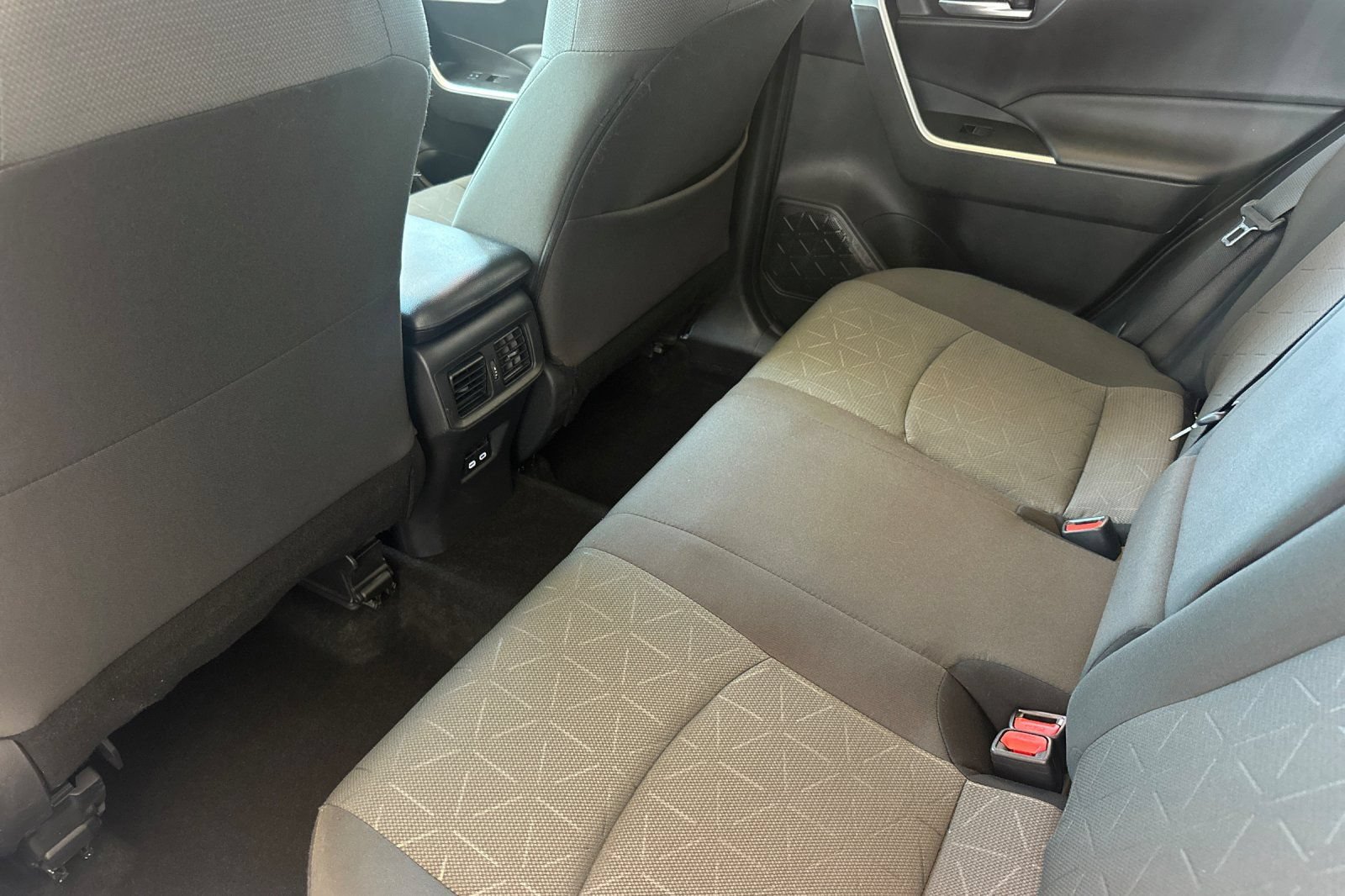 Certified 2023 Toyota RAV4 XLE AWD/4WD image 15