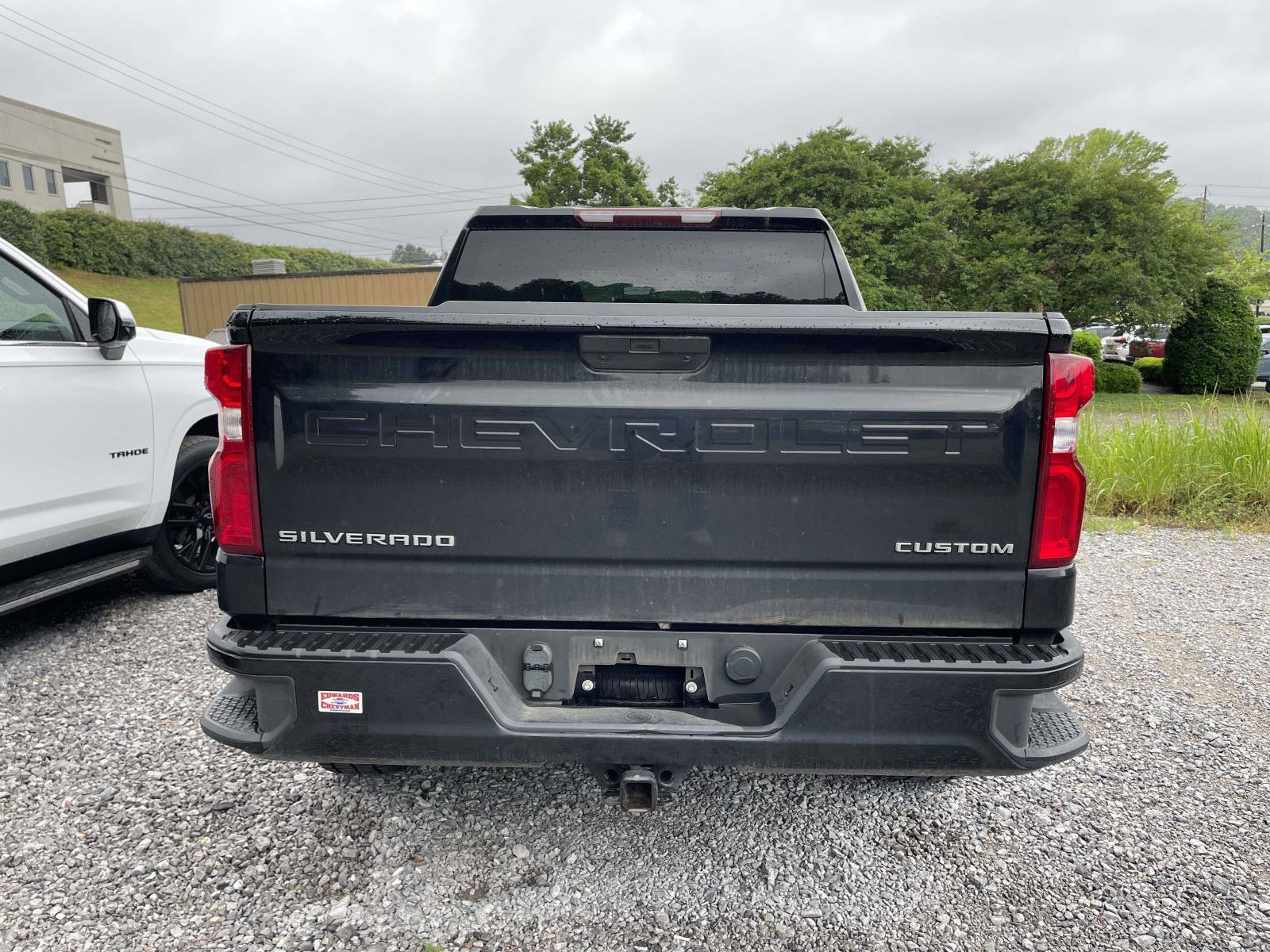 Used 2022 Chevrolet Silverado 1500 Custom w/ Safety Confidence Package AWD/4WD image 10