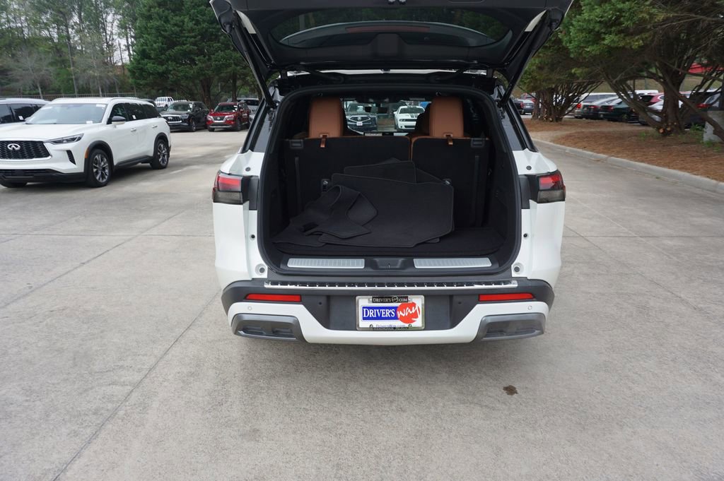 Used 2023 INFINITI QX60 Autograph w/ Cargo Package image 18