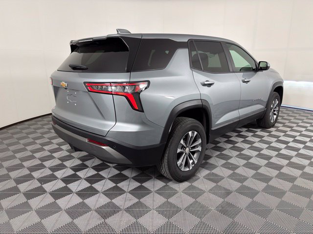 Used 2026 Chevrolet Equinox LT FWD image 6
