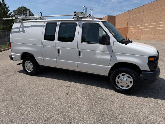 Used 2014 Ford E-250 and Econoline 250 w/ Power Group RWD image 30