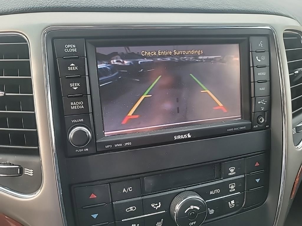 Used 2011 Jeep Grand Cherokee Overland image 16