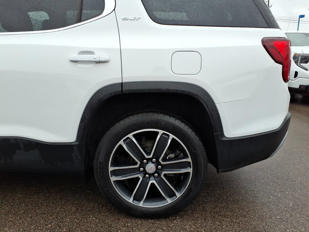 Used 2023 GMC Acadia SLT w/ Technology Package FWD image 24