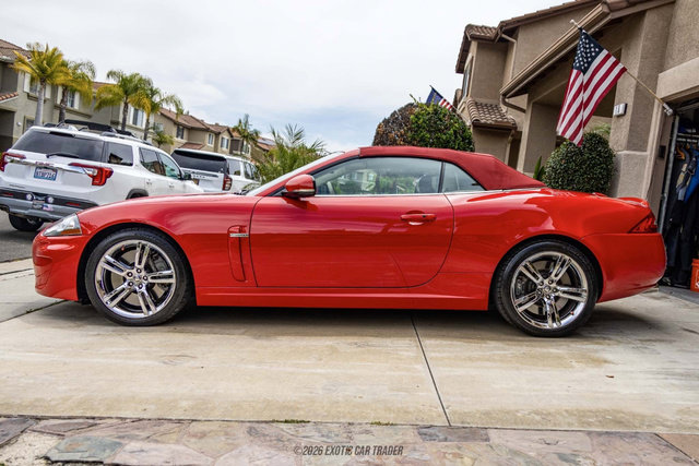 Used 2010 Jaguar XKR R RWD image 15