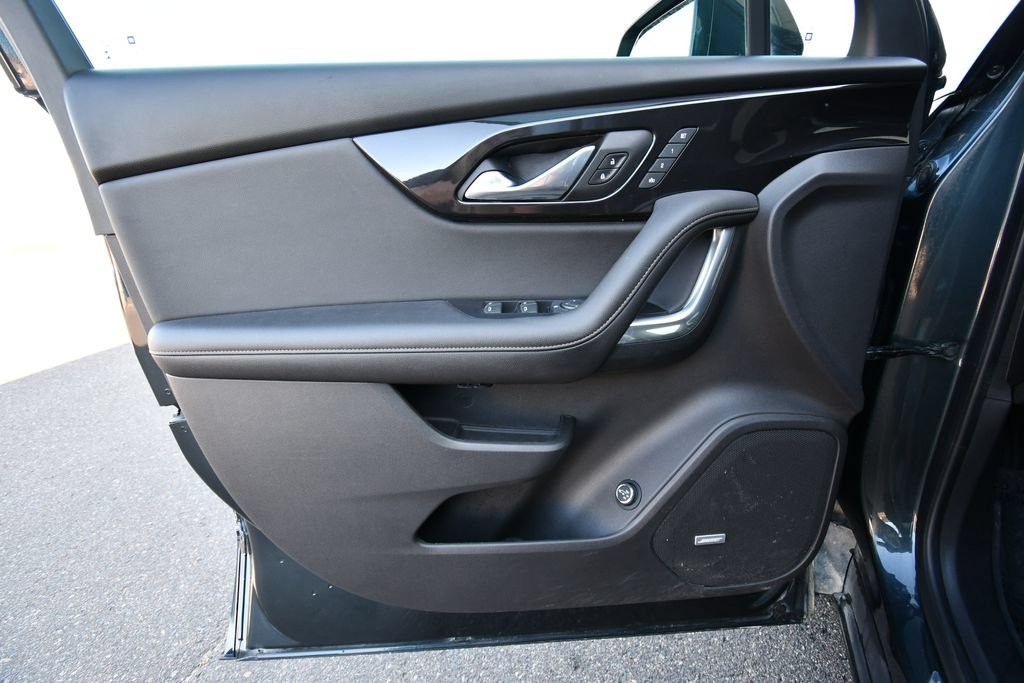 Used 2019 Chevrolet Blazer Premier w/ LPO, Floor Liner Package AWD/4WD image 14
