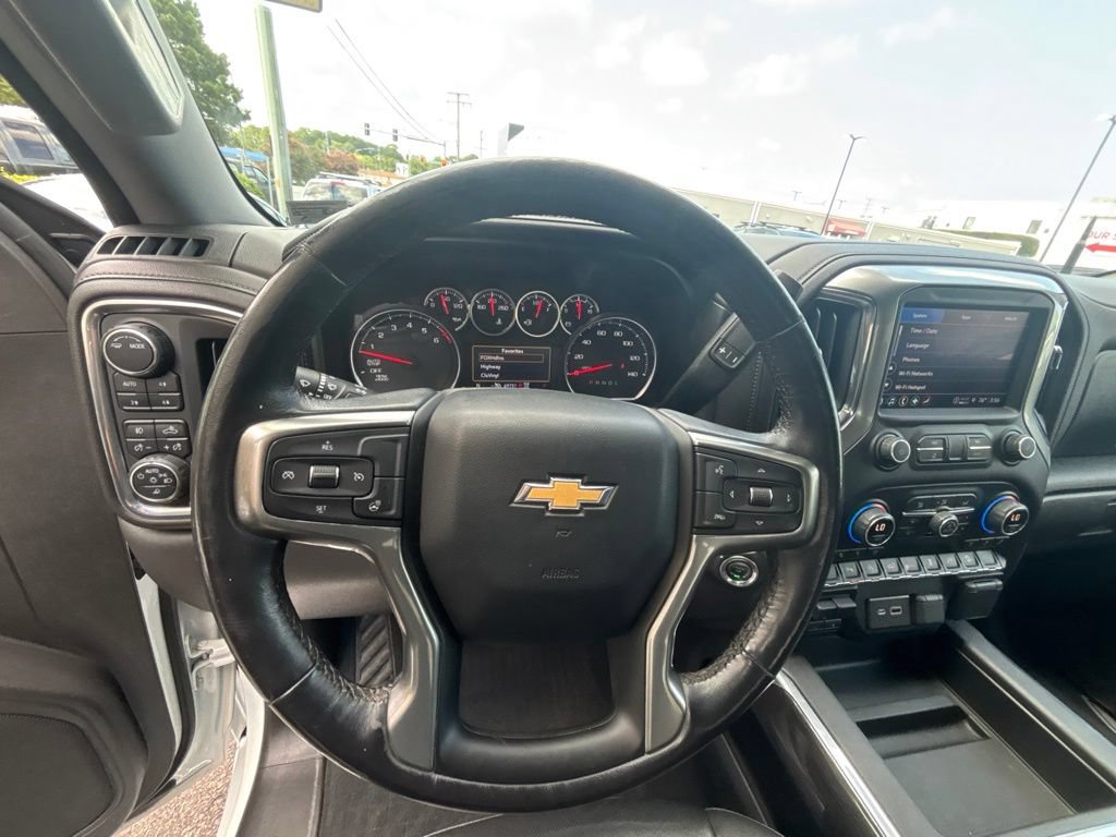 Used 2021 Chevrolet Silverado 1500 LTZ AWD/4WD image 13