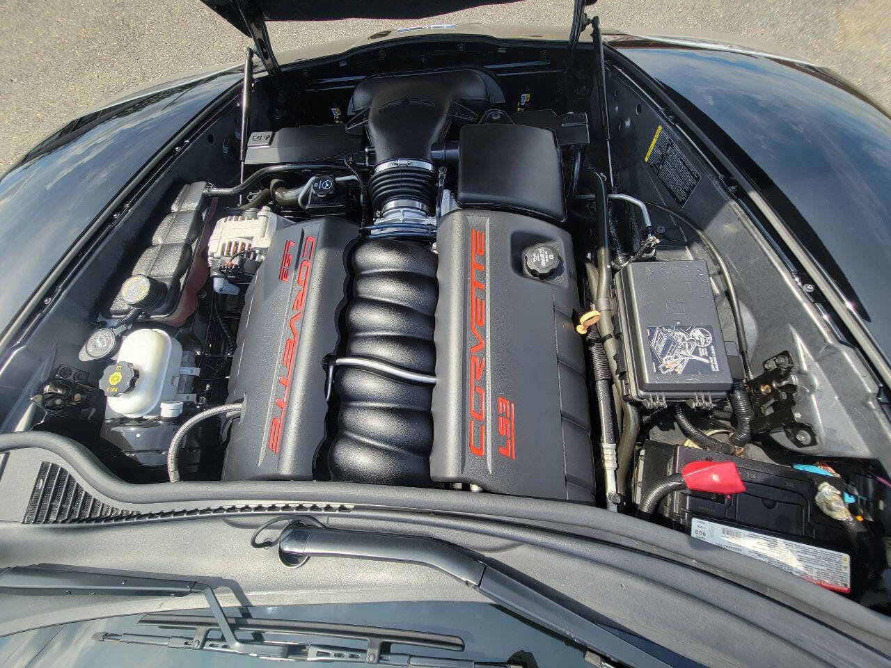 Used 2011 Chevrolet Corvette Grand Sport w/ Preferred Equipment Group image 23