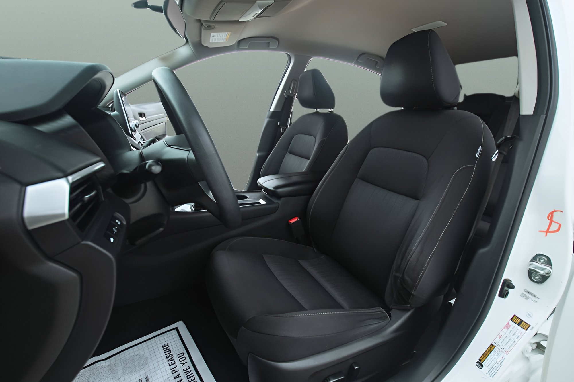 Used 2019 Nissan Altima 2.5 S FWD image 11
