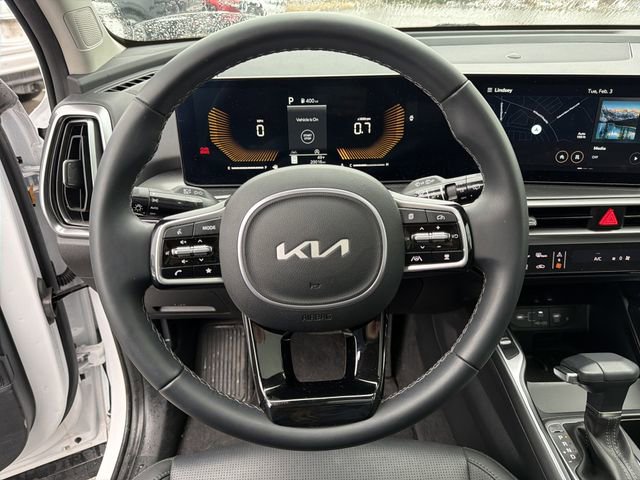 Used 2025 Kia Sorento S w/ Panoramic Sunroof Package image 22