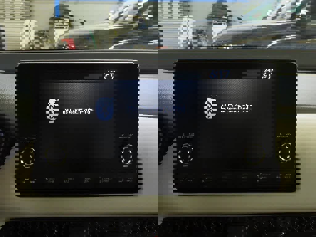 Certified 2023 Honda HR-V LX image 19