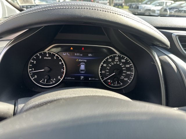 Used 2024 Nissan Murano SV AWD/4WD image 19