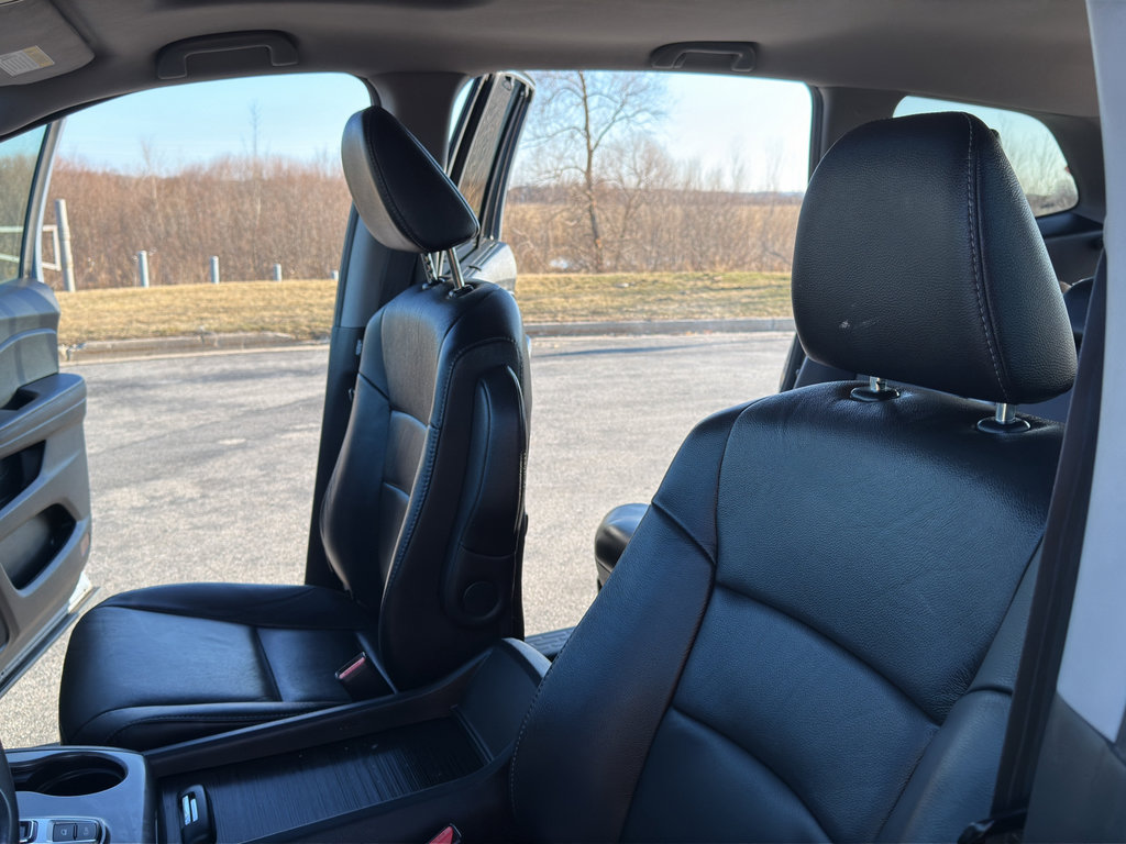 Used 2022 Honda Pilot Special Edition image 16