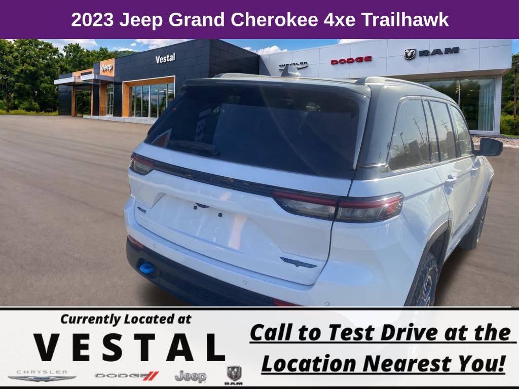 New 2023 Jeep Grand Cherokee Trailhawk AWD/4WD image 9