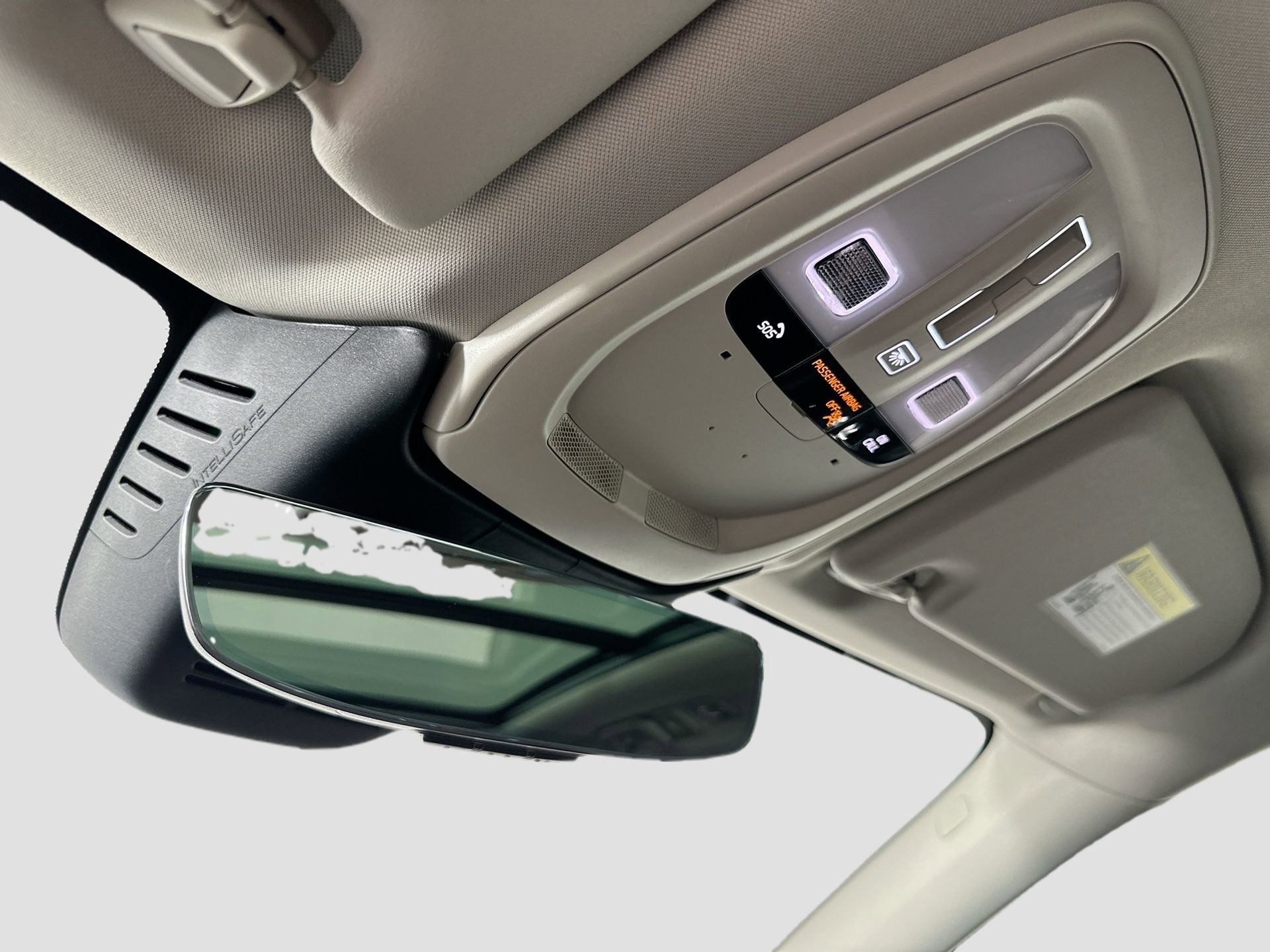 Certified 2022 Volvo XC60 B5 Momentum w/ Advanced Package image 20