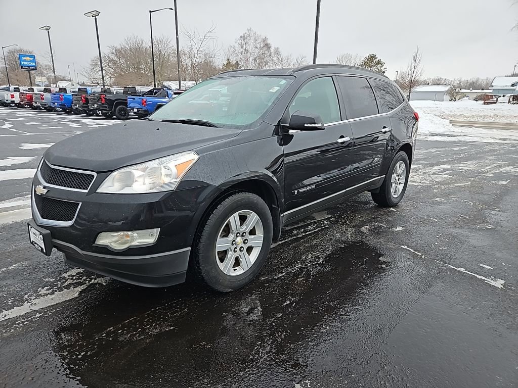 Used 2009 Chevrolet Traverse LT image 7