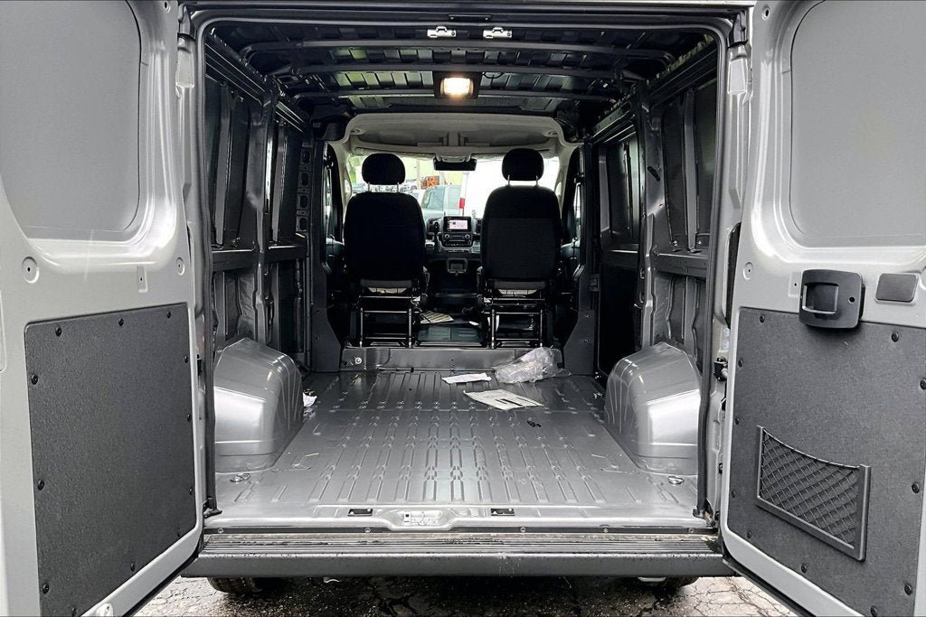New 2026 RAM ProMaster 1500 w/ Convenience Group FWD image 5