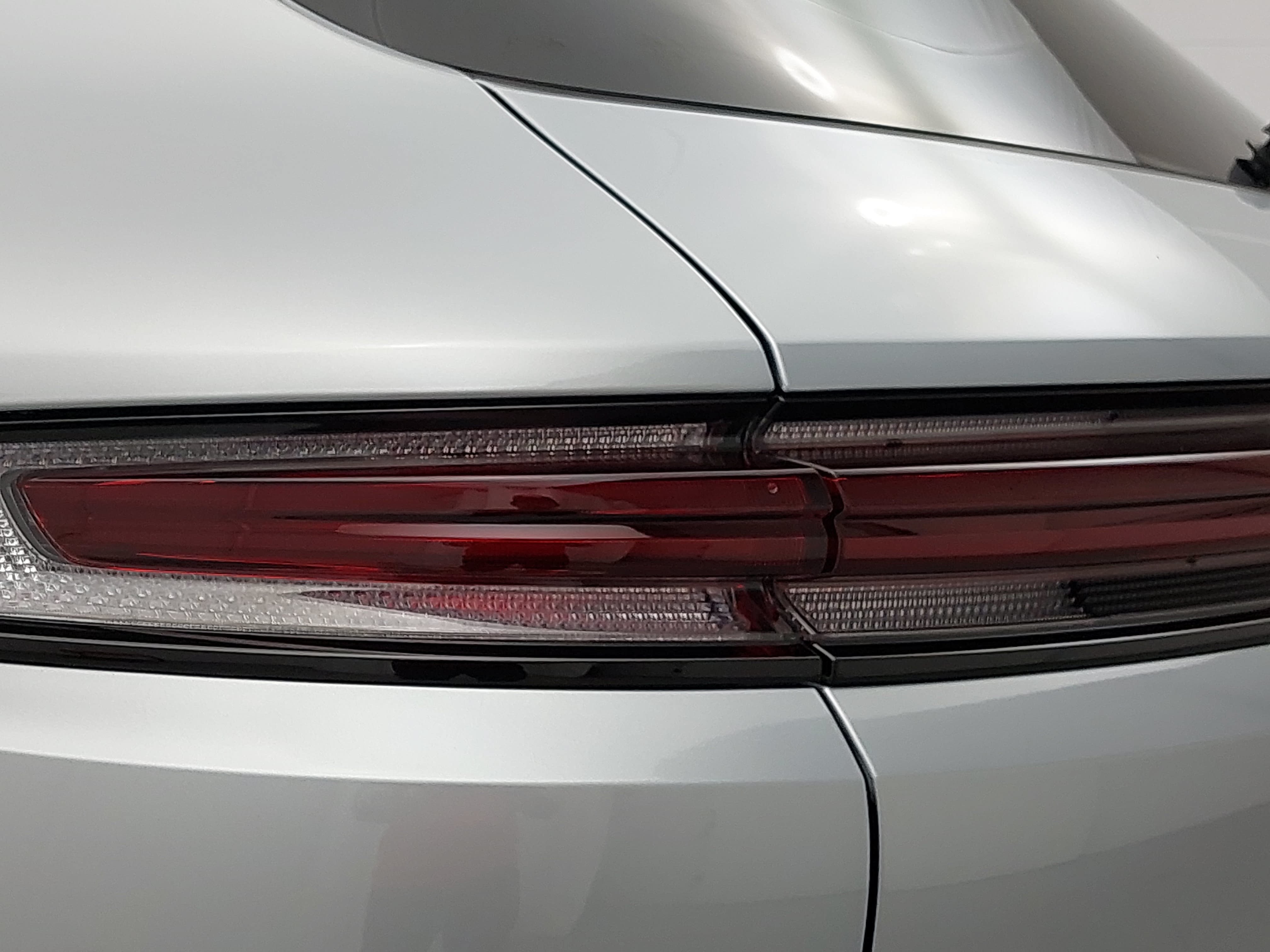 Certified 2026 Porsche Cayenne AWD/4WD image 37