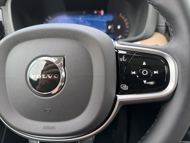 New 2026 Volvo XC60 B5 Ultra w/ Climate Package AWD/4WD image 24