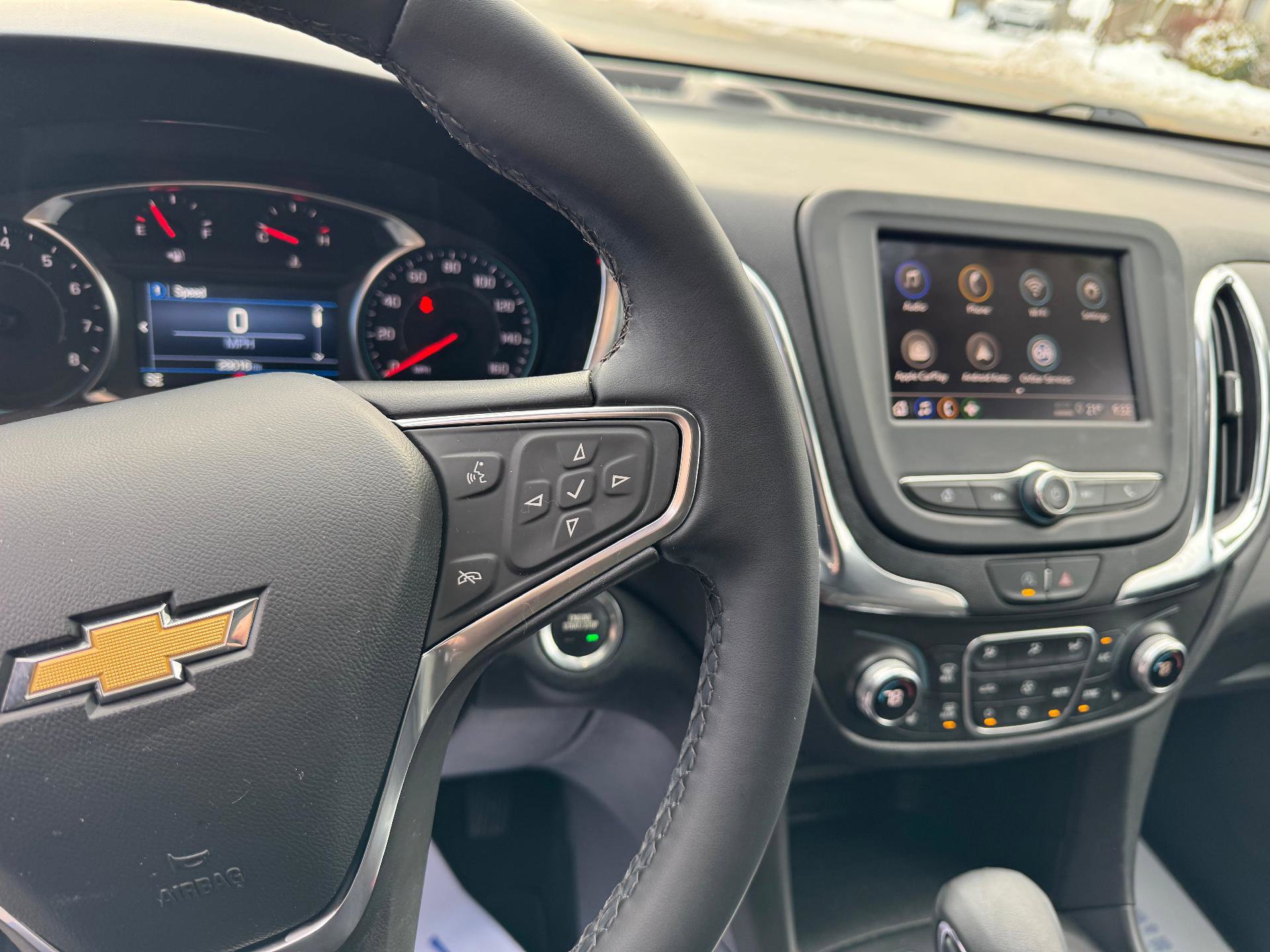 Used 2024 Chevrolet Equinox LT image 24