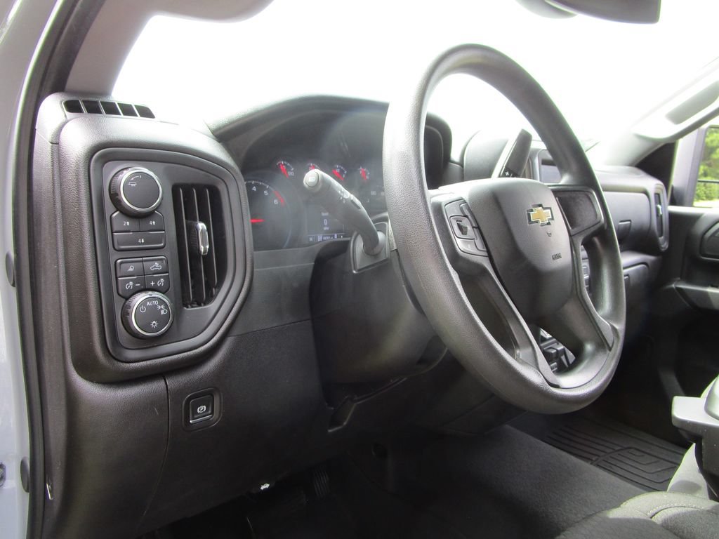 Used 2025 Chevrolet Silverado 2500 Custom w/ Custom Value Package AWD/4WD image 40