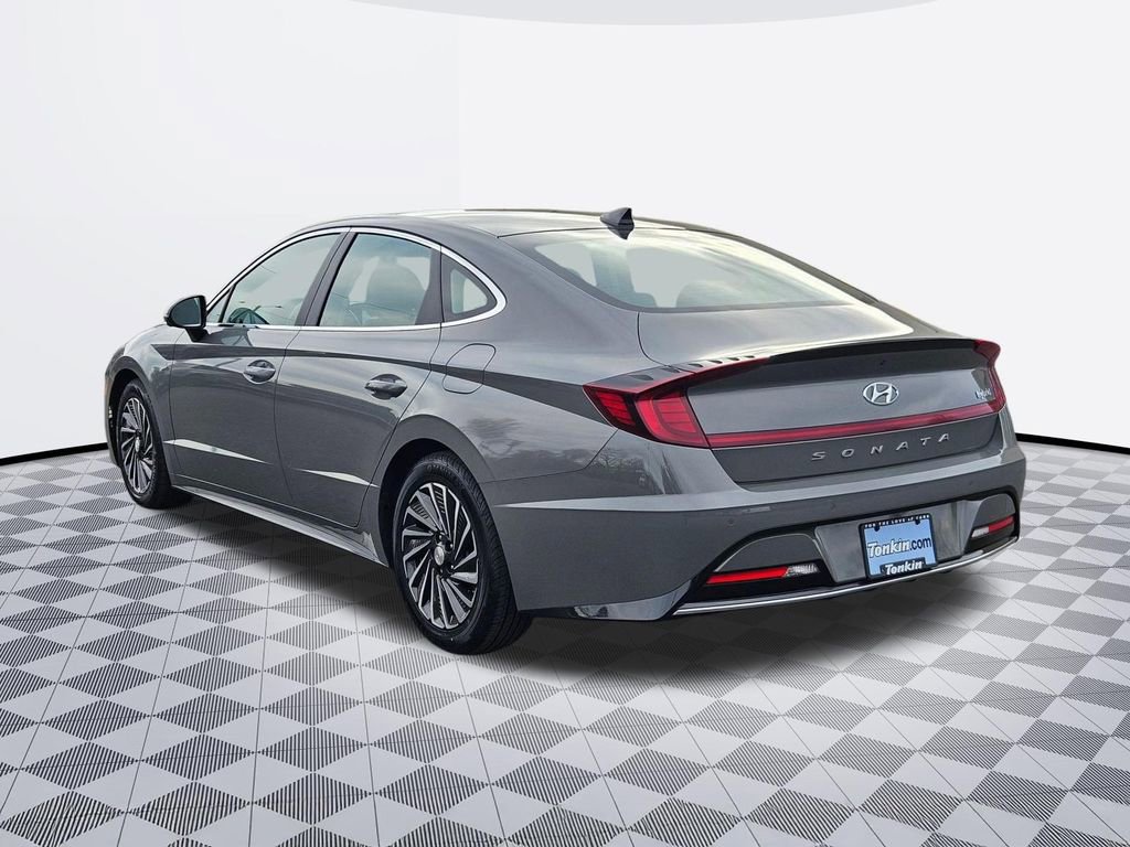 Used 2020 Hyundai Sonata Limited FWD image 4