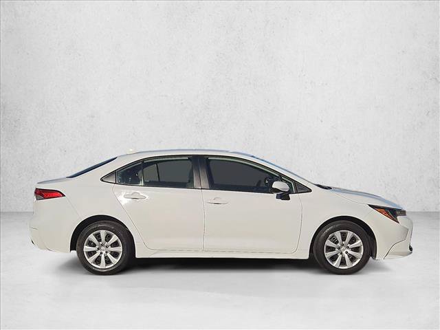 Used 2024 Toyota Corolla LE FWD image 4