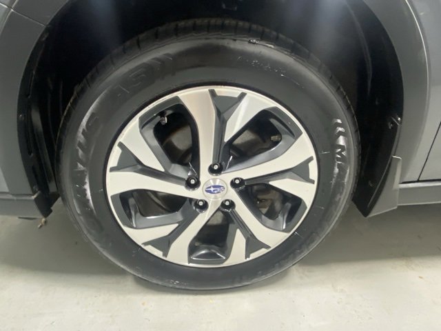 Used 2020 Subaru Outback Touring XT image 5