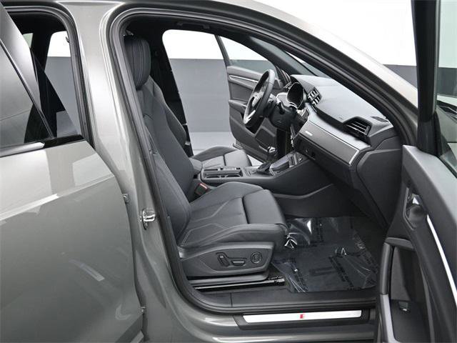 New 2025 Audi Q3 2.0T Premium image 14