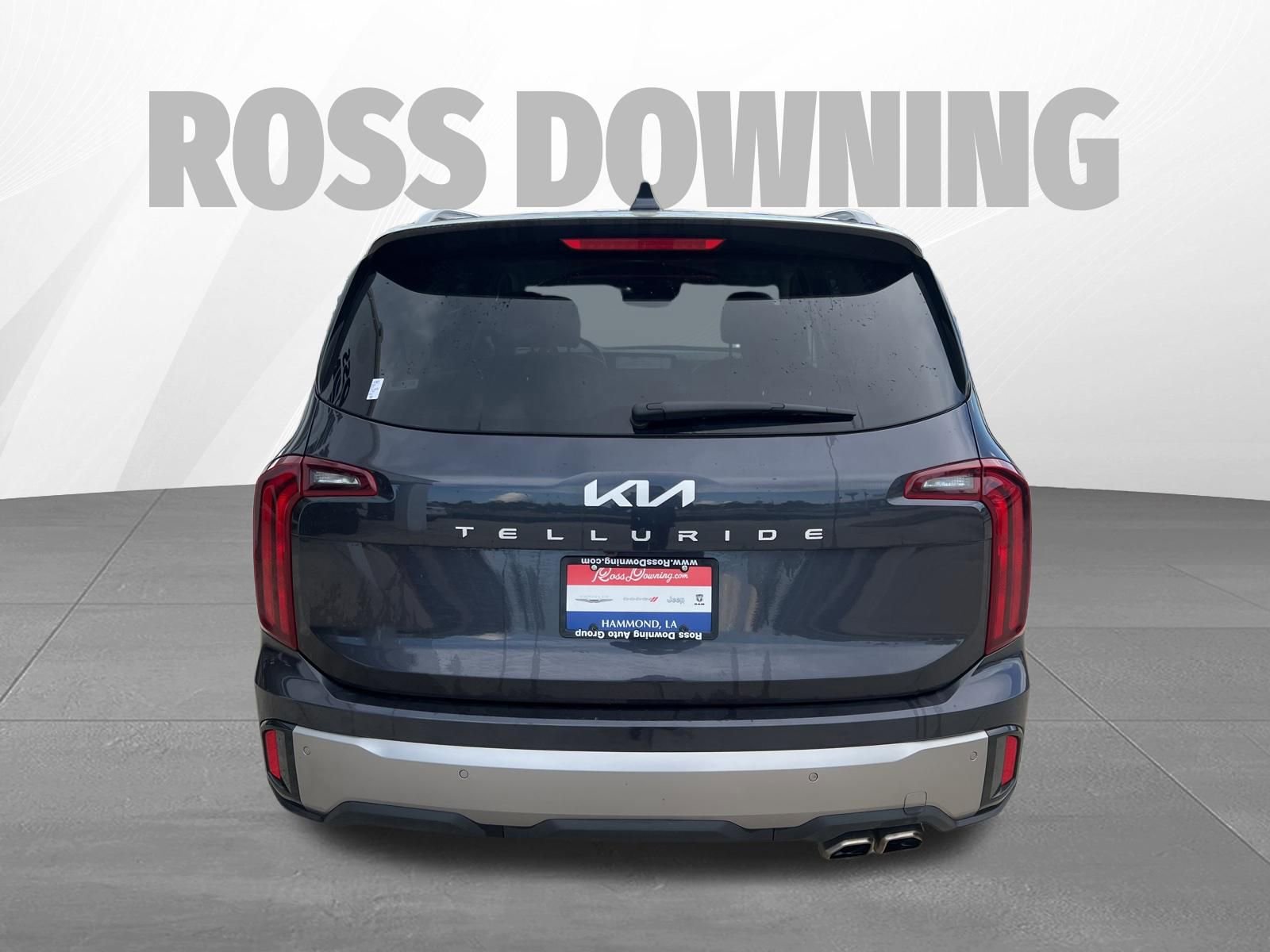 Used 2025 Kia Telluride S FWD image 5