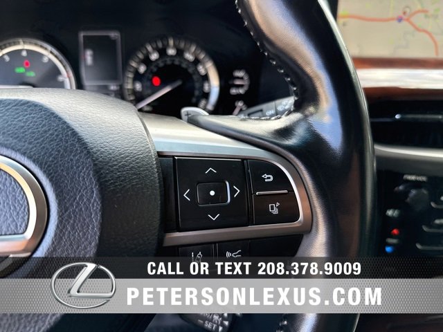 Used 2021 Lexus LX 570 4WD w/ 3rd Row & Luxury Pkg image 29