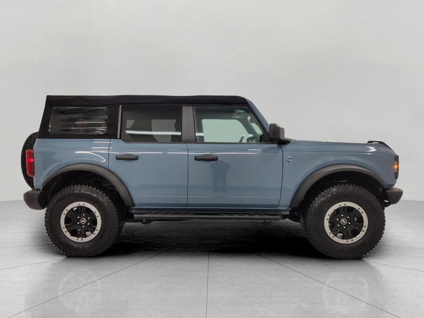 Used 2022 Ford Bronco Black Diamond w/ Sasquatch Package image 12