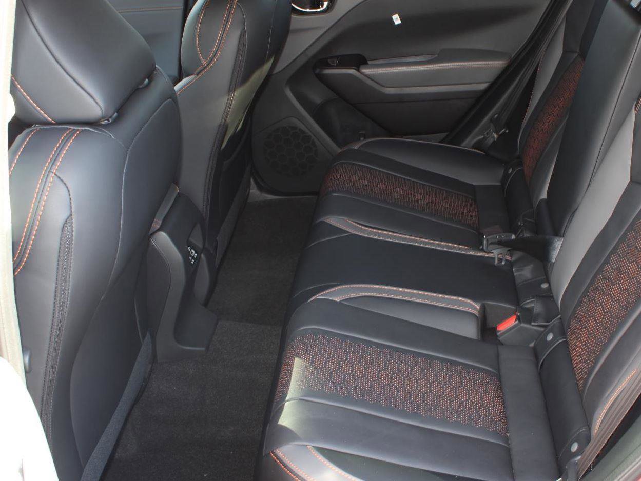 New 2026 Subaru Crosstrek 2.5i Limited w/ Popular Package #4A image 16