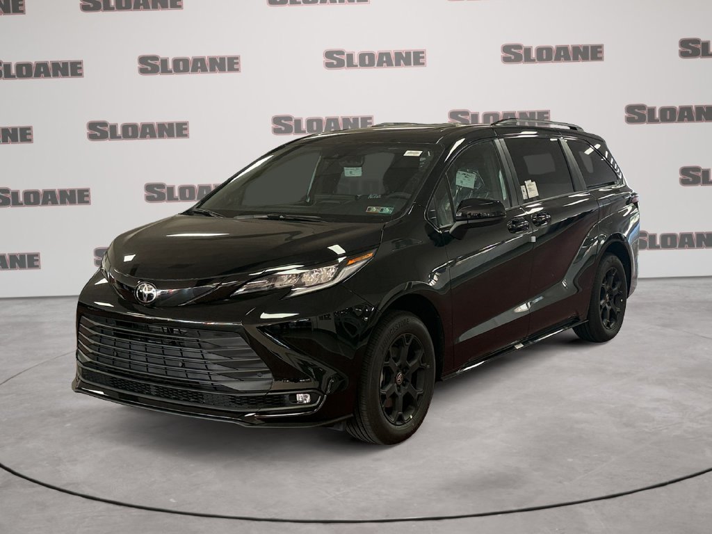 New 2026 Toyota Sienna XLE Woodland Edition