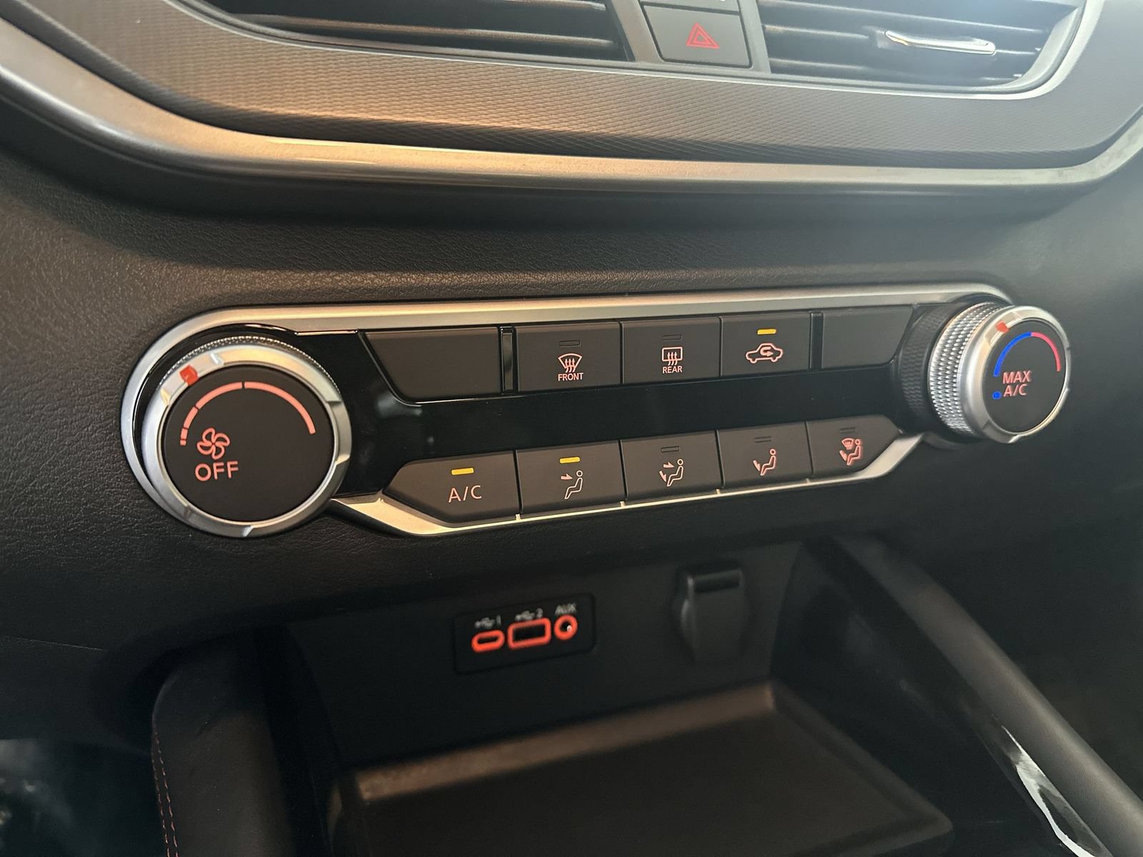 Used 2024 Nissan Altima 2.5 SR FWD image 19