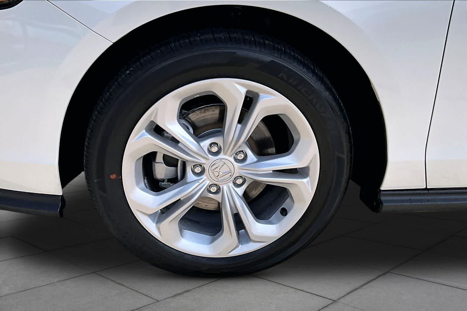 New 2026 Honda Accord LX image 11