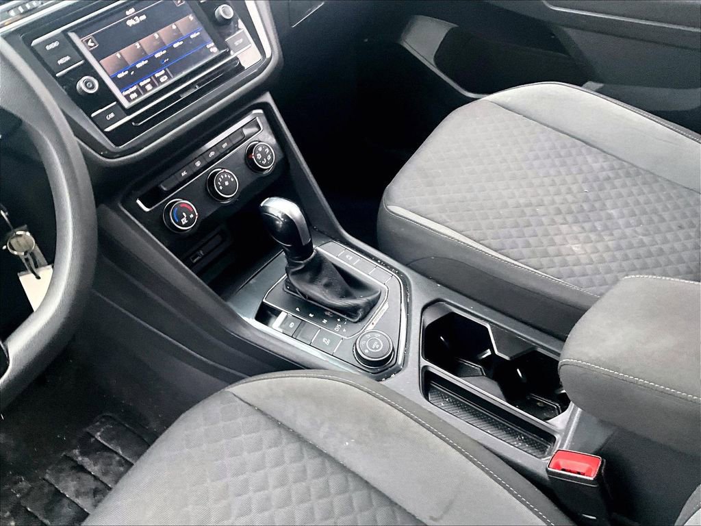 Used 2018 Volkswagen Tiguan S image 13