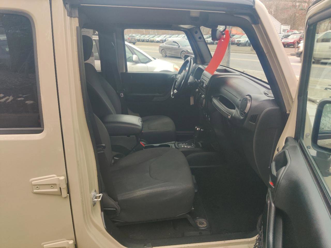 Used 2018 Jeep Wrangler Unlimited Sport S image 15