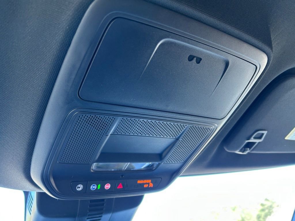 New 2026 GMC Acadia Elevation image 58