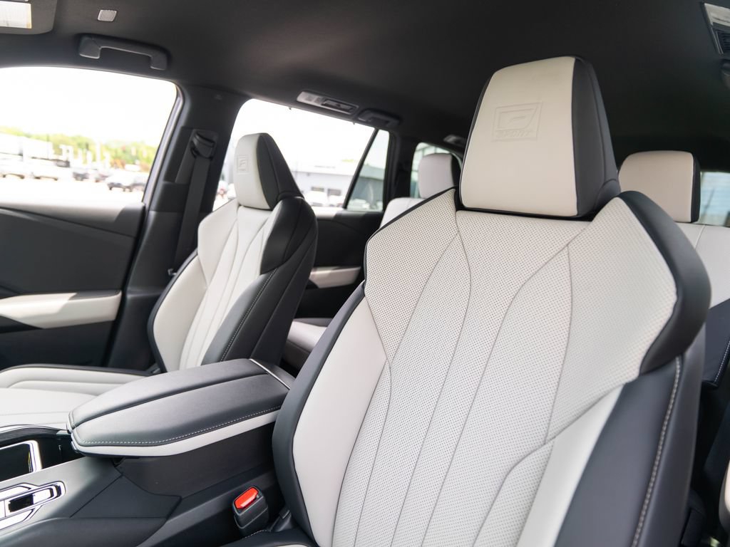 New 2026 Lexus TX 500h AWD image 6
