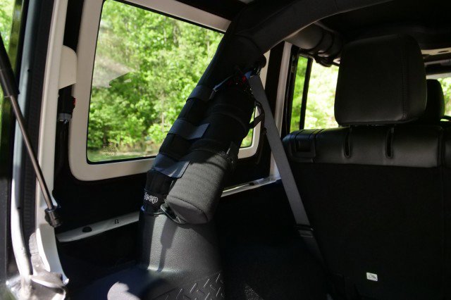 Used 2015 Jeep Wrangler Unlimited Sahara image 26