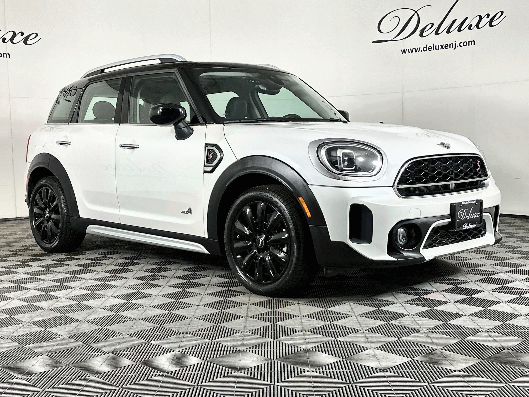 Used 2024 MINI Cooper Countryman S AWD/4WD image 1