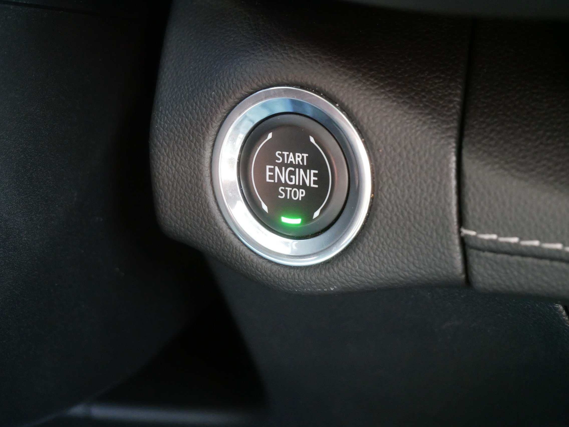 Used 2023 Buick Envision Avenir AWD/4WD image 30