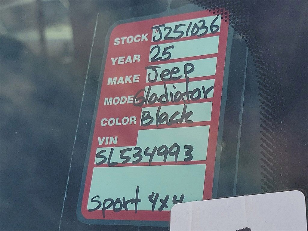 New 2025 Jeep Gladiator Sport image 21