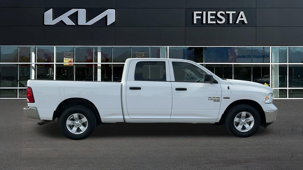 Used 2022 RAM 1500 Classic SLT image 6