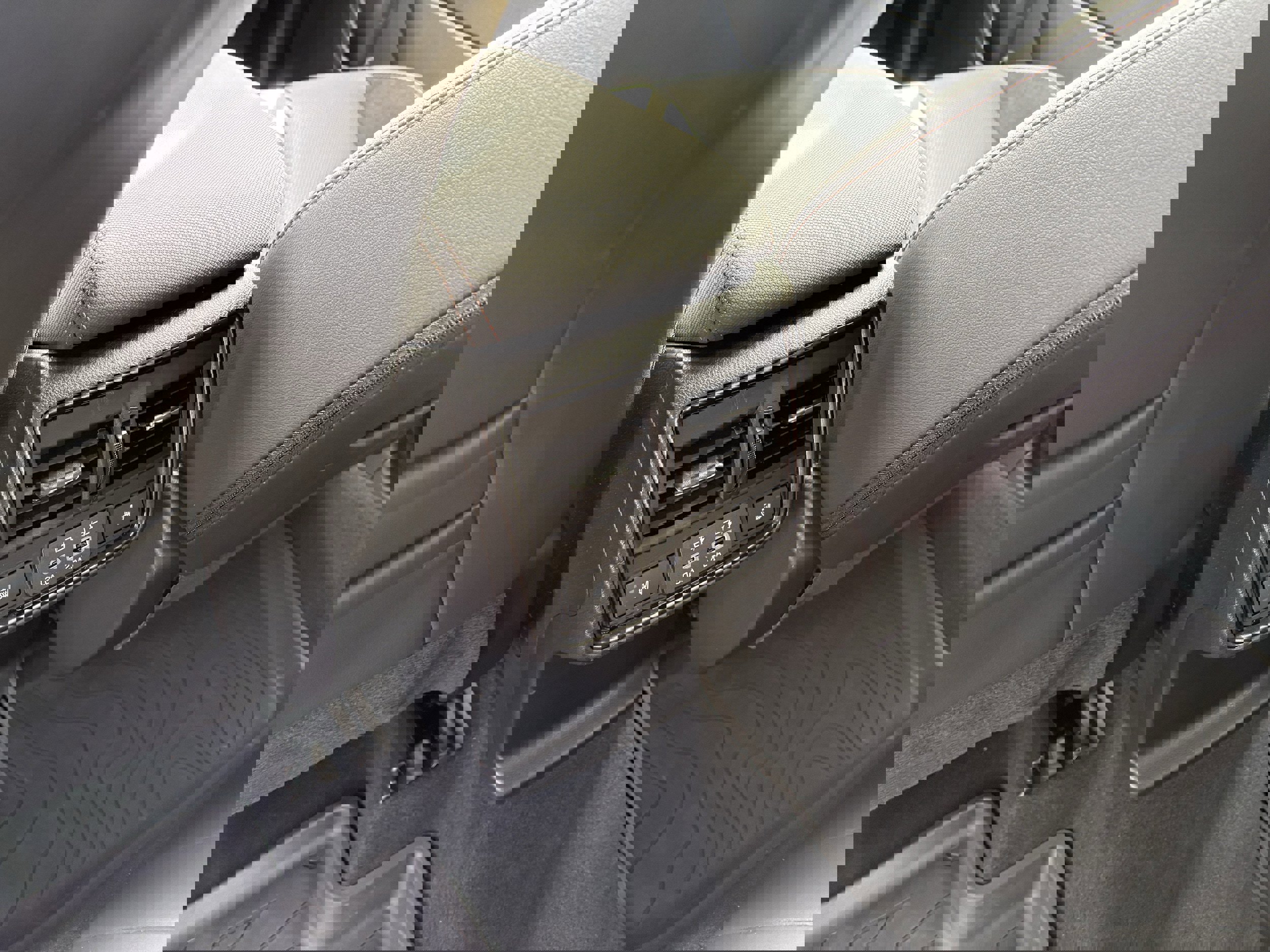 Certified 2025 Subaru Forester Touring w/ Protection Package image 31