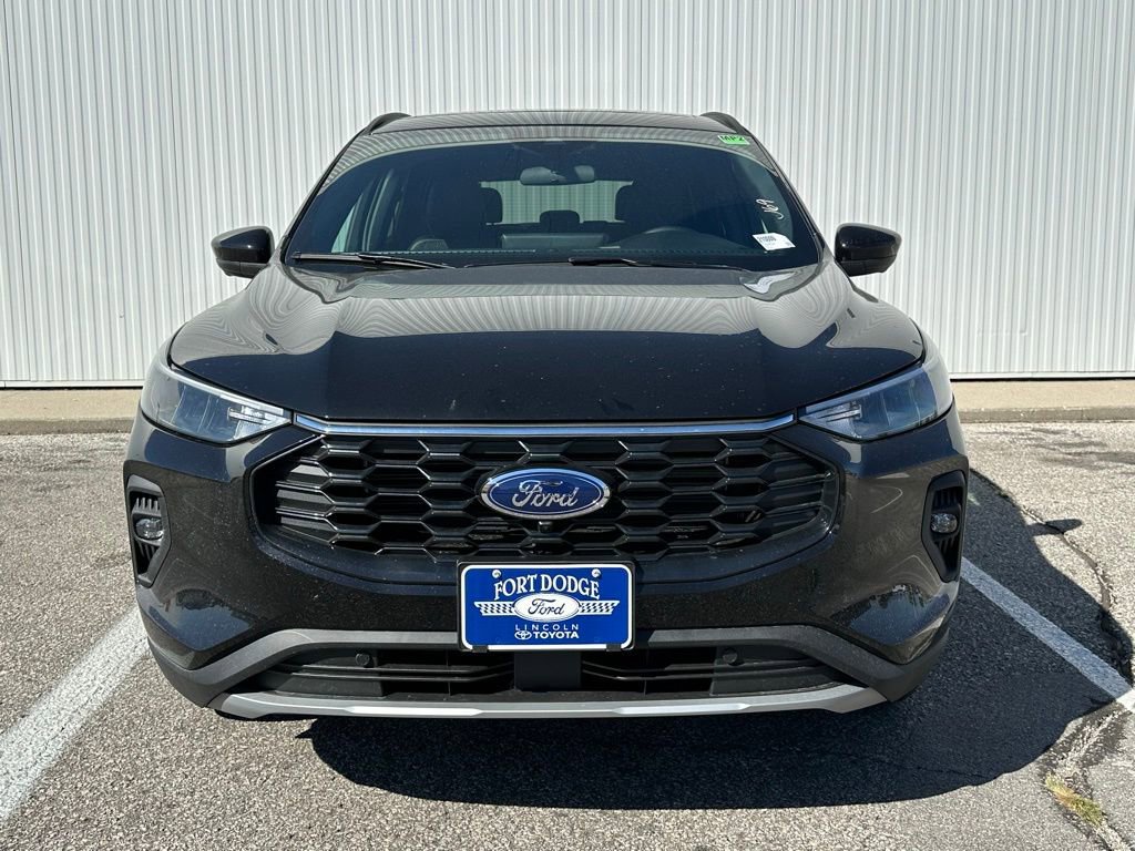 New 2026 Ford Escape ST-Line Select w/ Tech Pack #2 AWD/4WD image 8