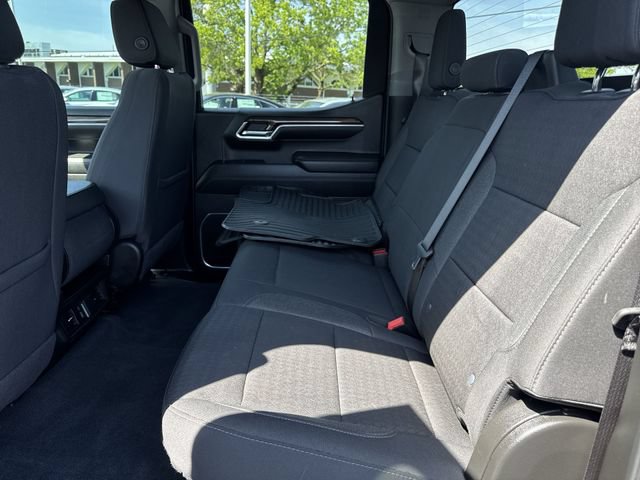 Used 2024 Chevrolet Silverado 1500 LT AWD/4WD image 21